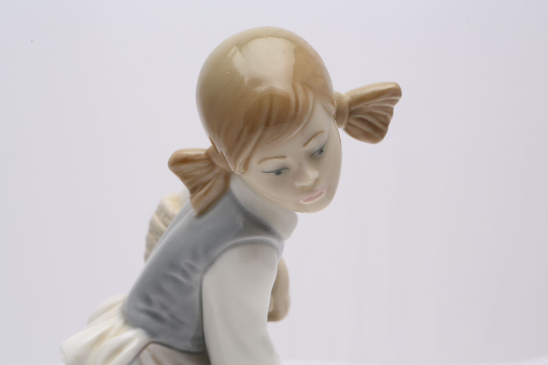 Lladró "Naughty Dog" Figurine #4982