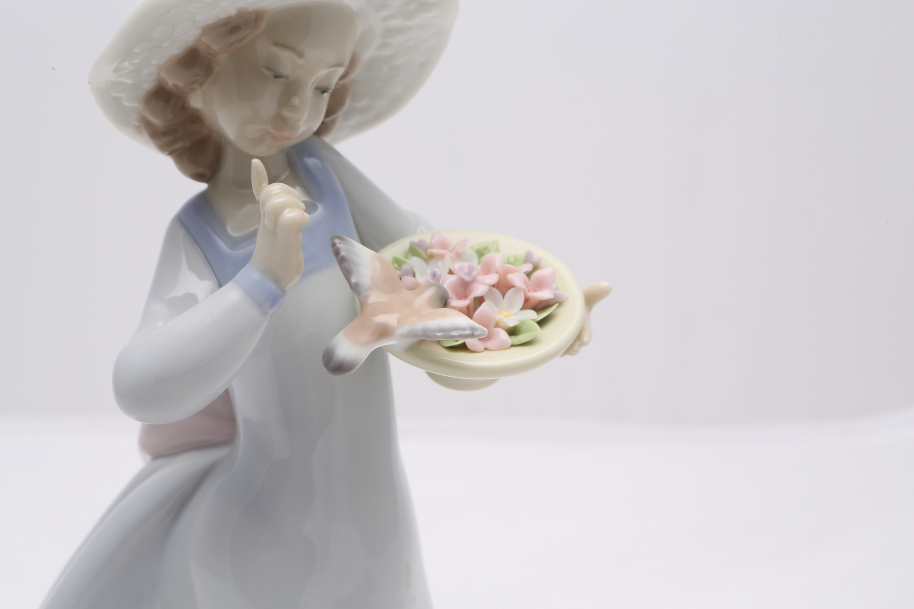 Lladró Collector's Society "Caught in the Act" Figurine #6439