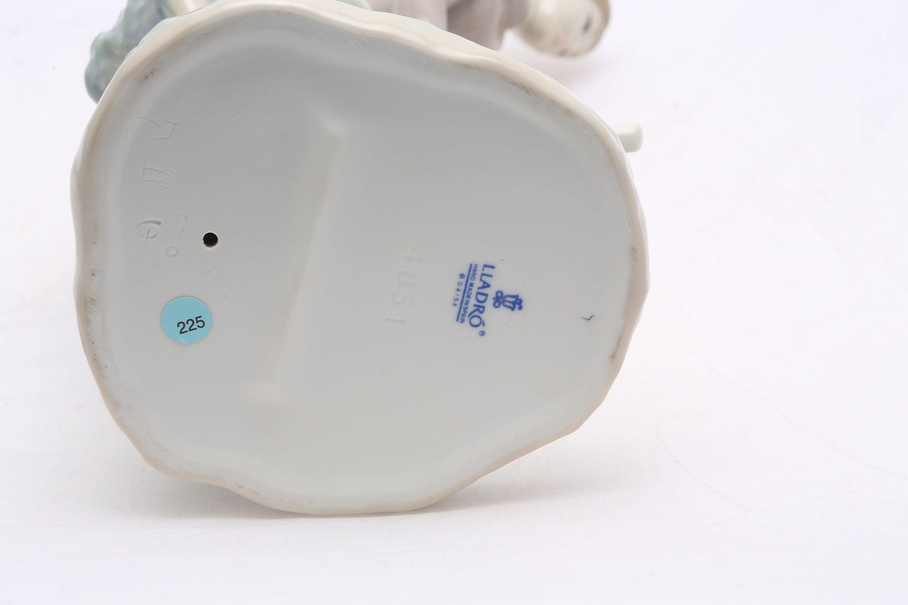 Lladró "Lady Golfer" Figurine #4851