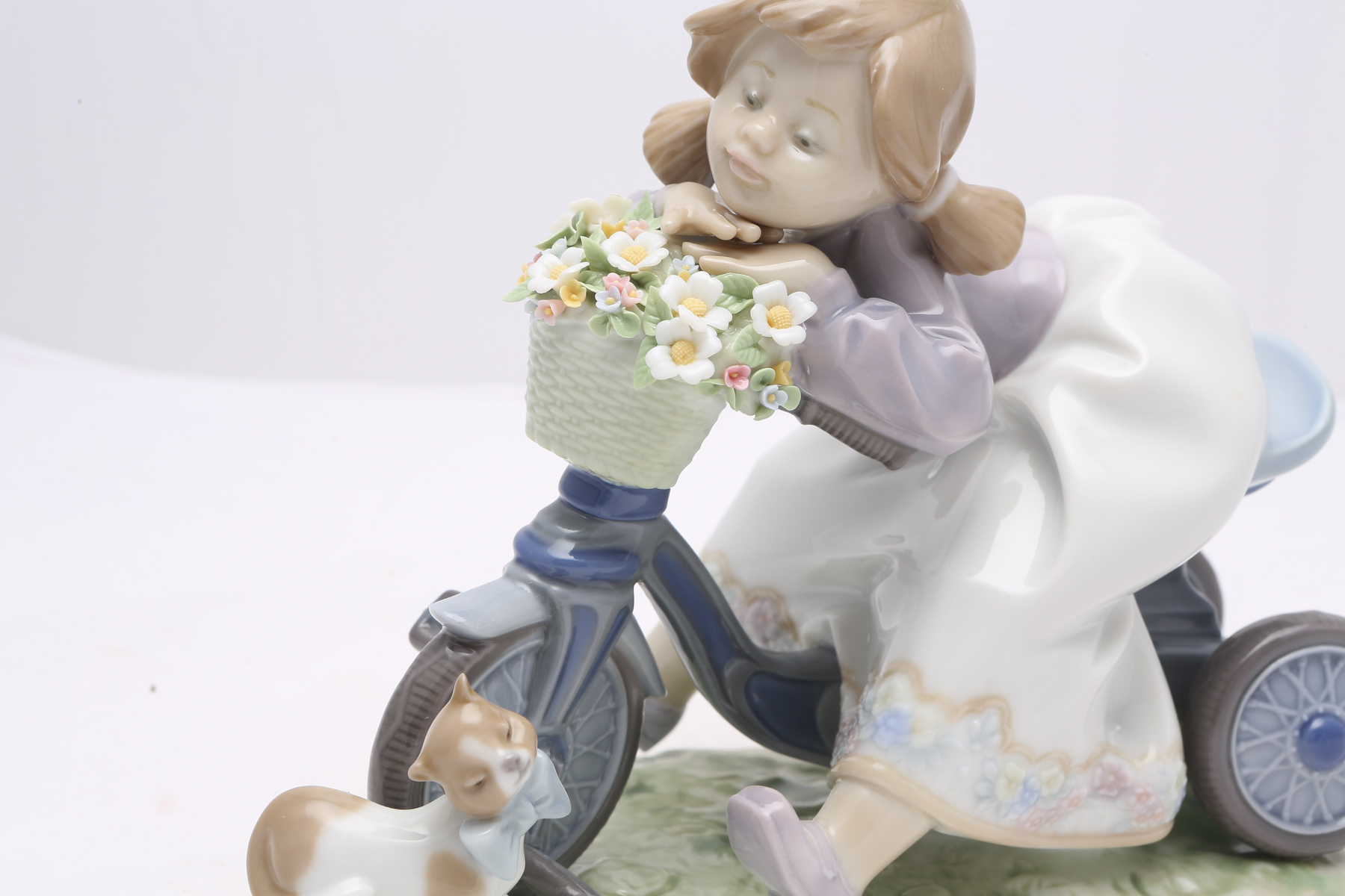 Lladró "In No Hurry" Figurine #5679