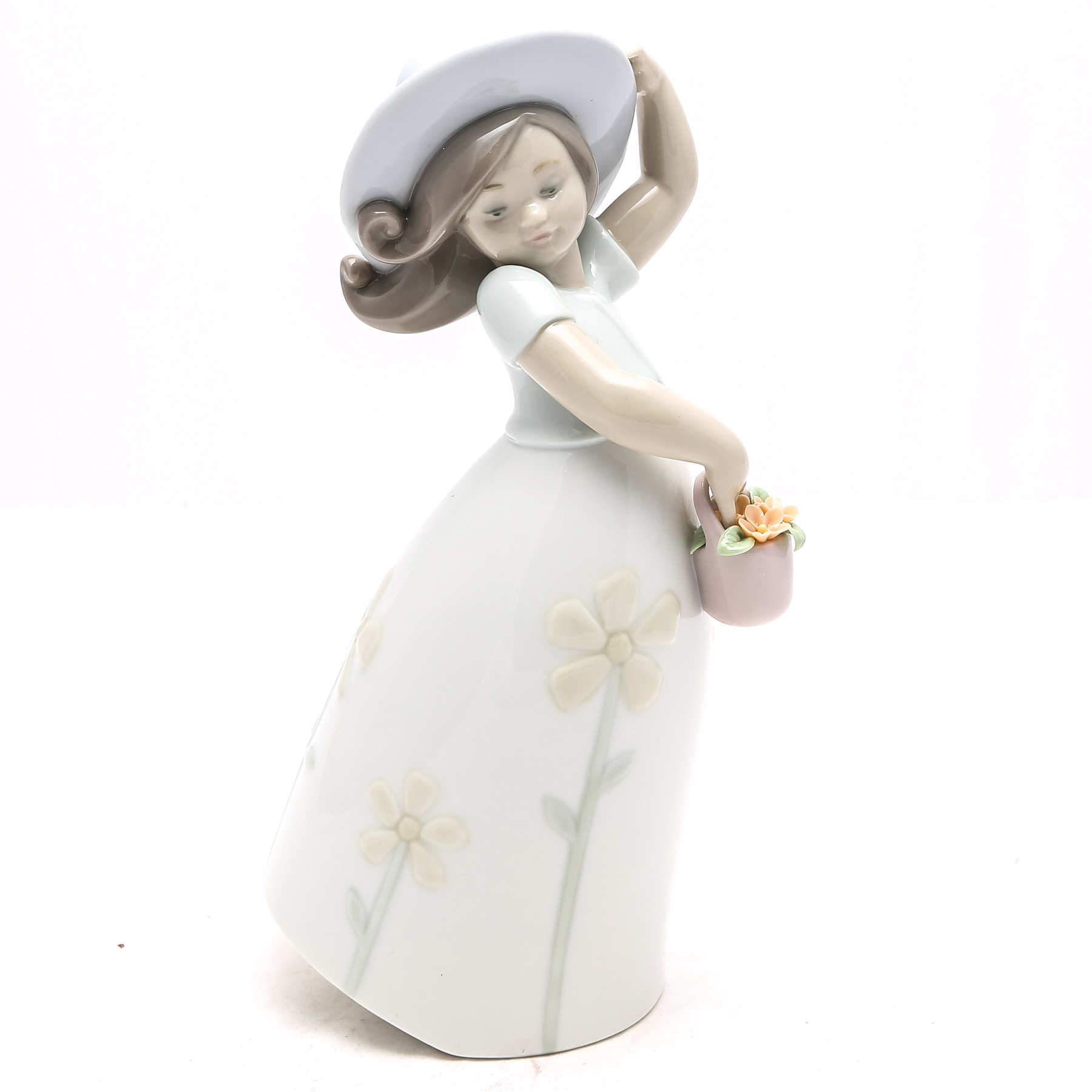 Lladró "Little Daisy" Figurine #1841