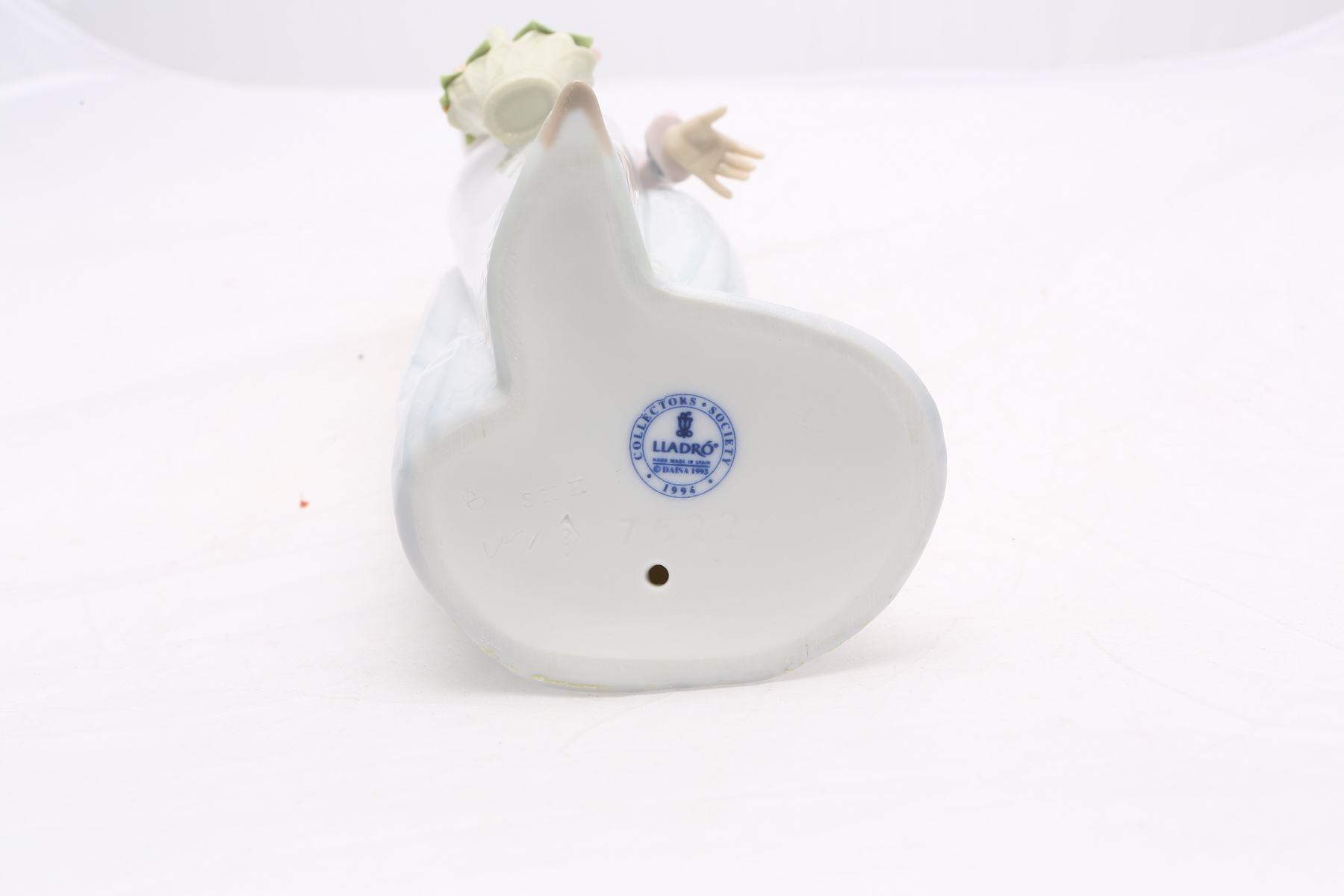 Lladró "Basket of Love" Figurine #7622