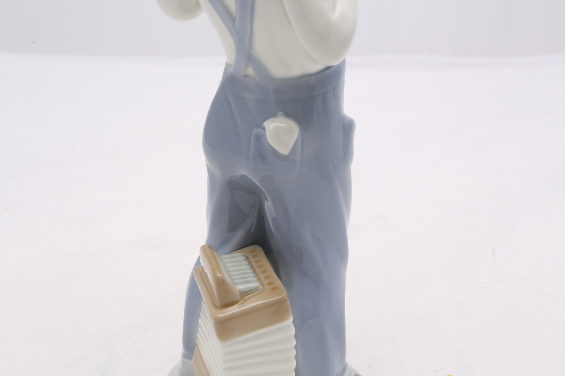 Lladró "Boy from Madrid" Figurine #4898