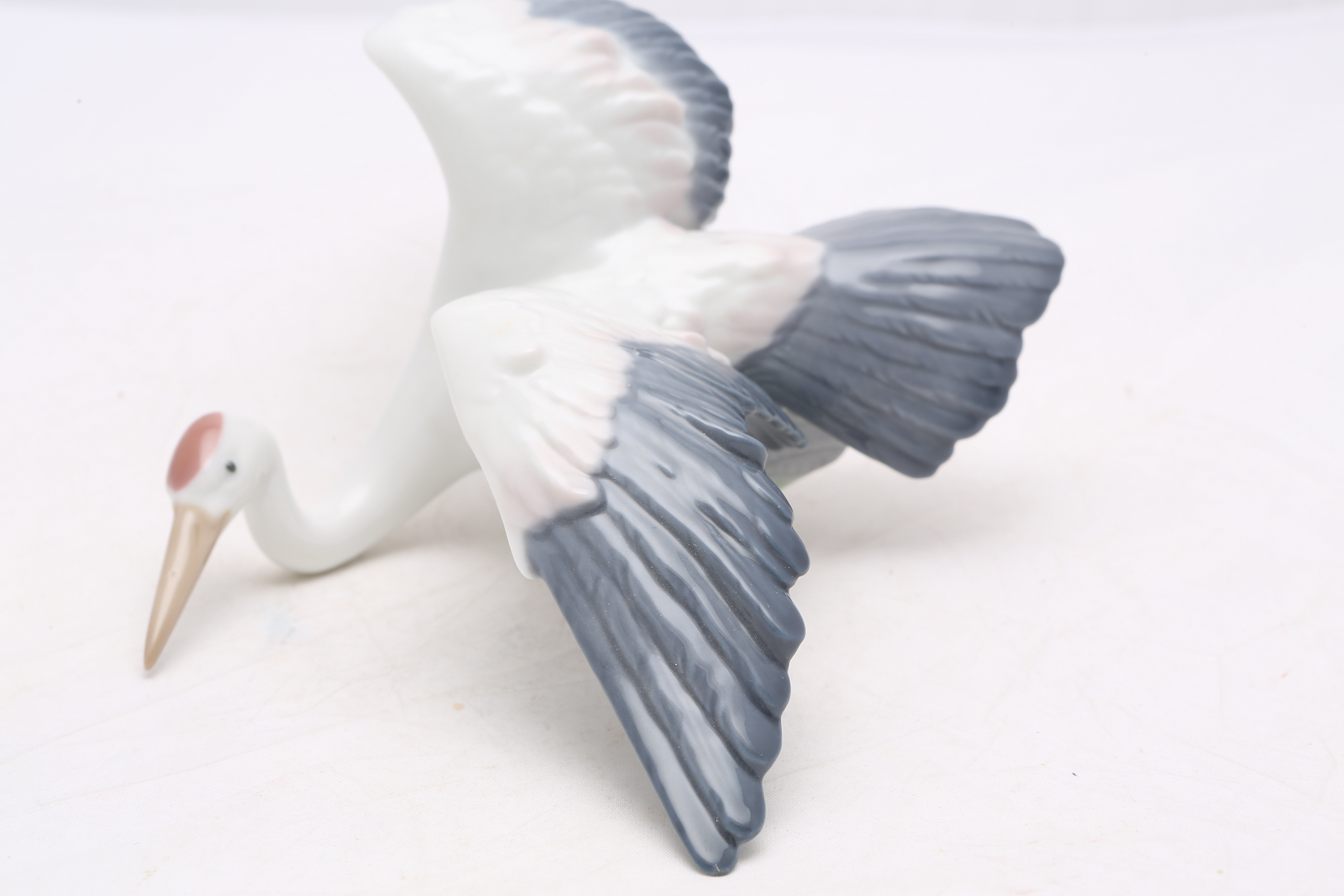 Lladró "Landing Crane" Figurine #1600