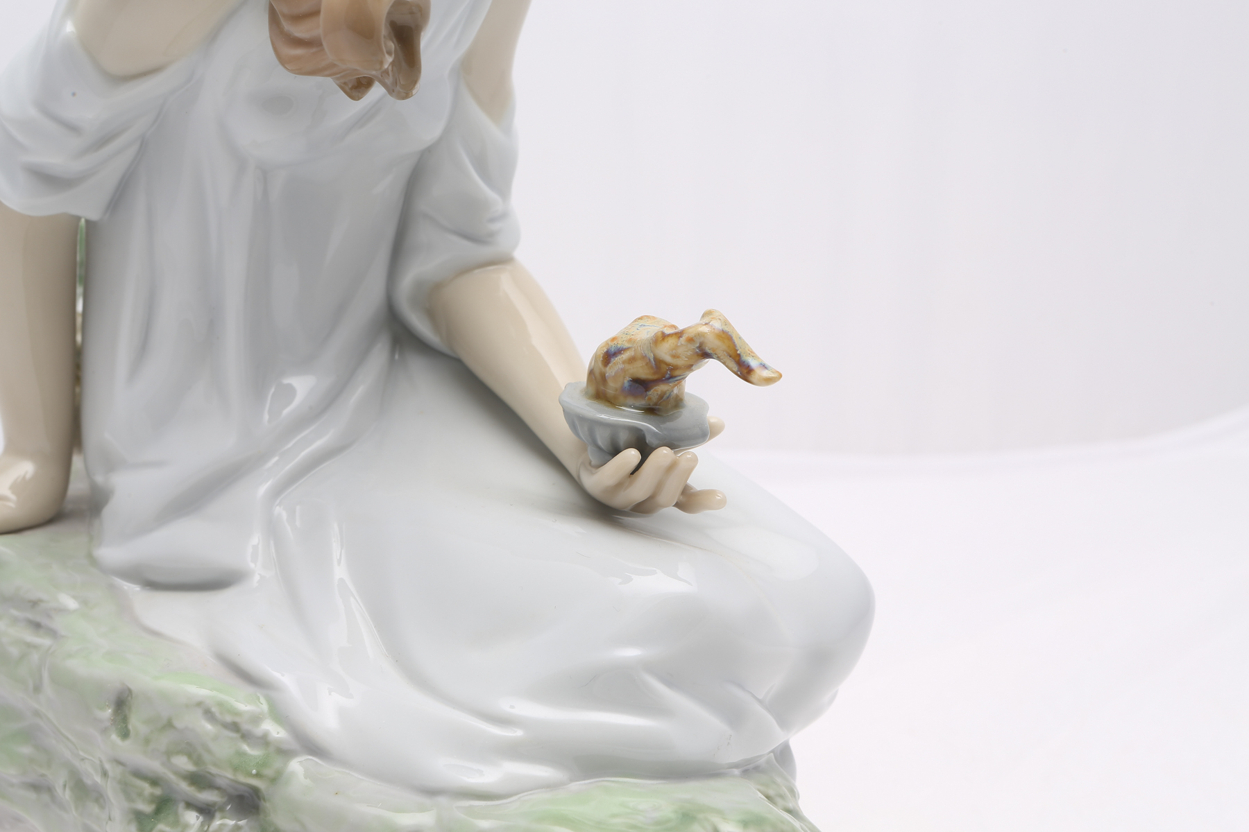 Lladró Signed "The Muse" Figurine #7703