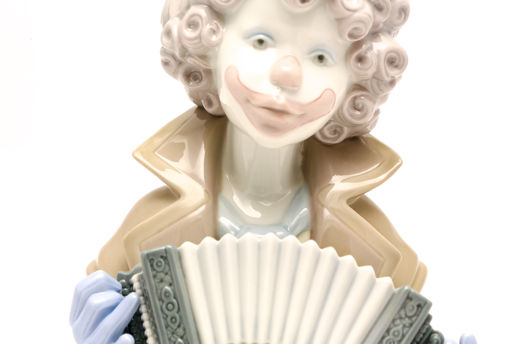 Lladró "Fine Melody" Figurine #5585