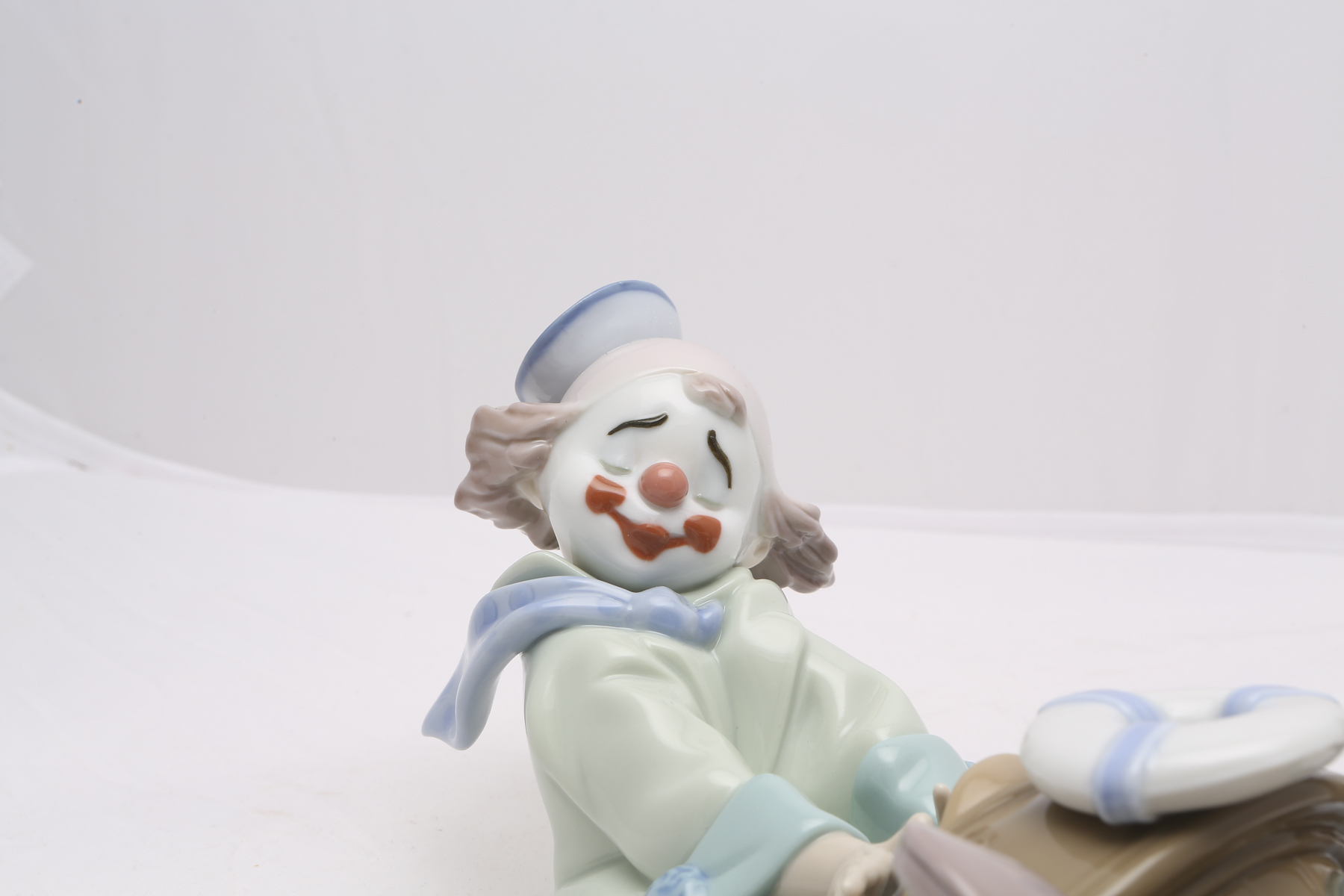 Lladró Privilege Society "Circus Waves" Figurine #8137