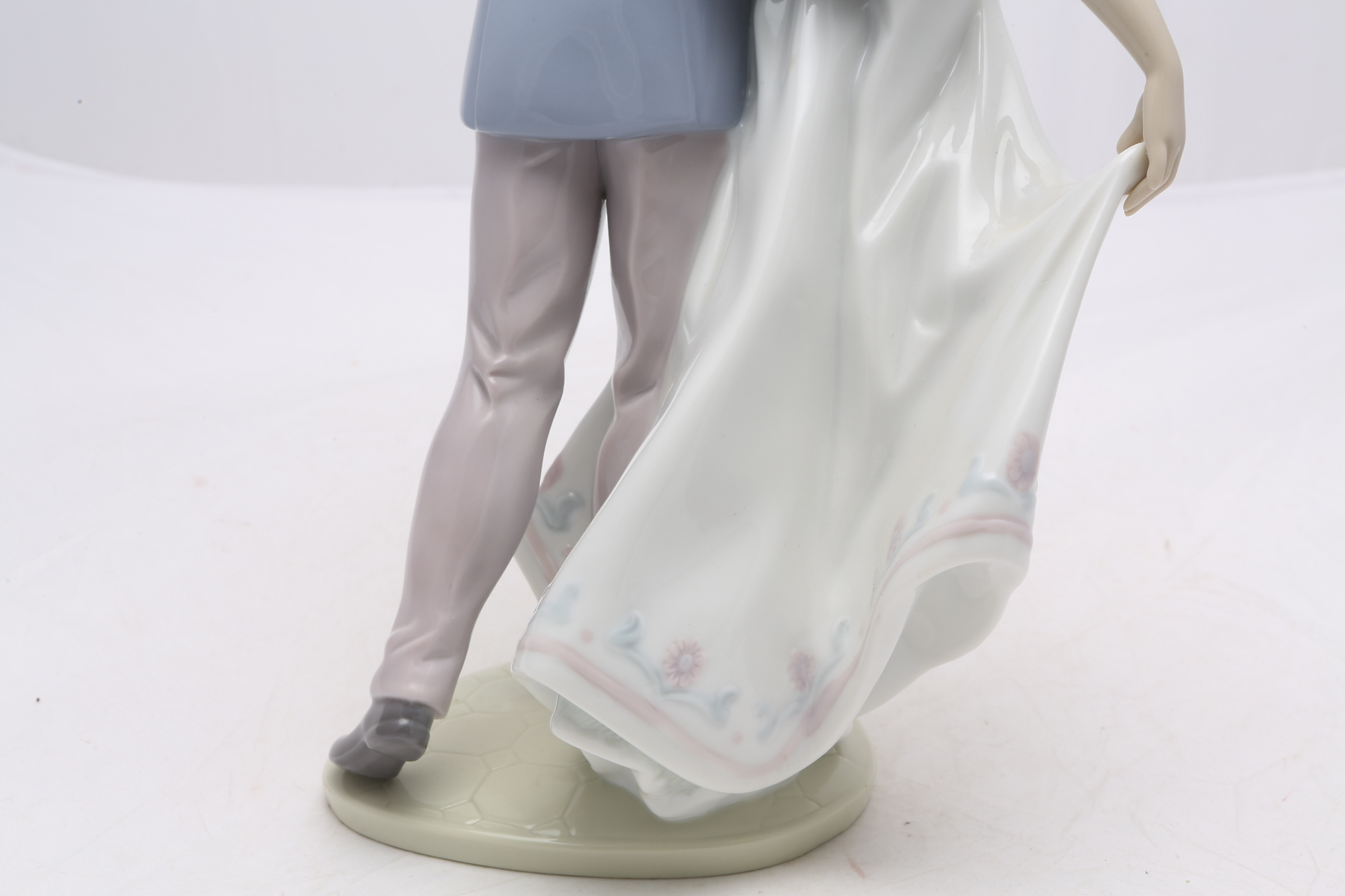 Lladró Anniversary Edition "Now and Forever" Figurine #7642