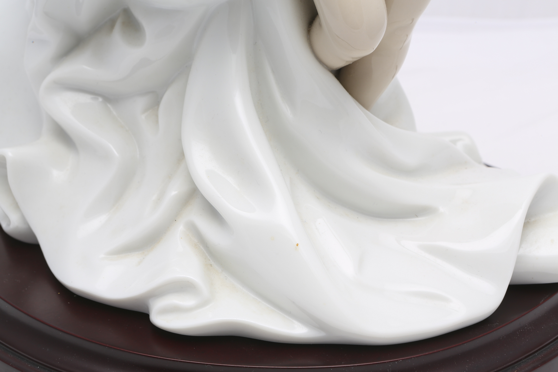 Lladró "Where Love Begins" Limited Edition Figurine #7649