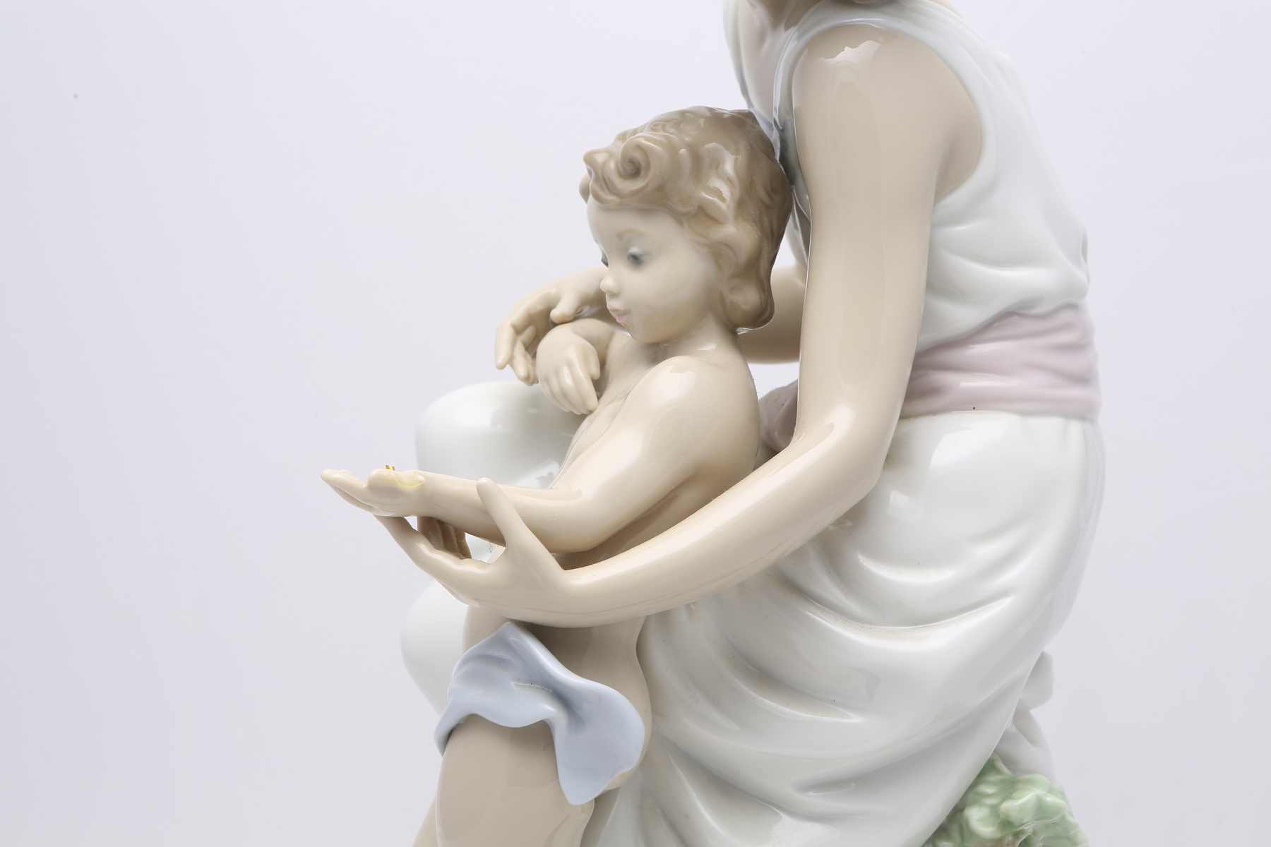 Lladró "Where Love Begins" Limited Edition Figurine #7649