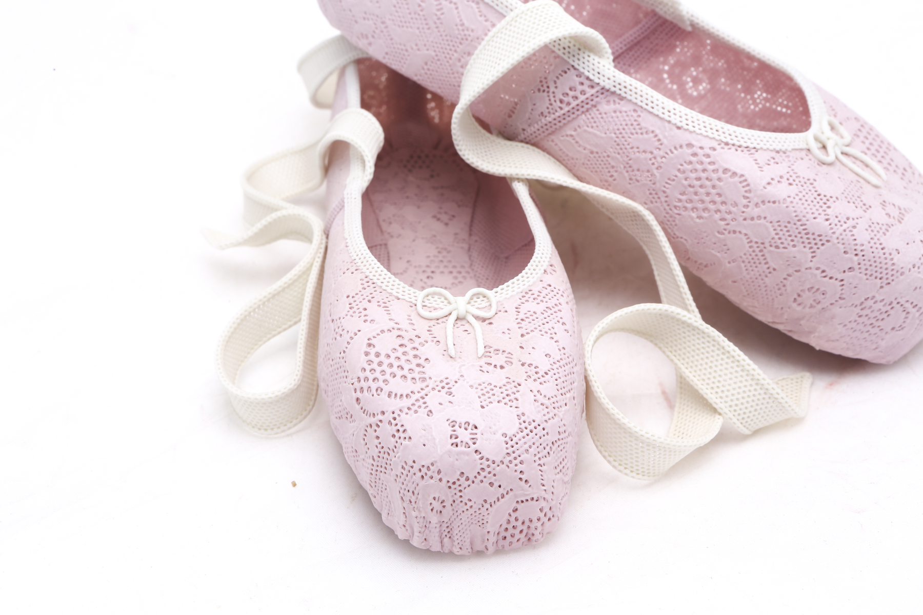 Lladró Caprichos "Pink Ballet Slippers" #11540