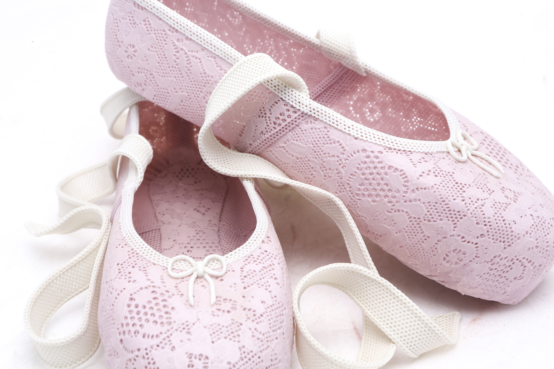Lladró Caprichos "Pink Ballet Slippers" #11540