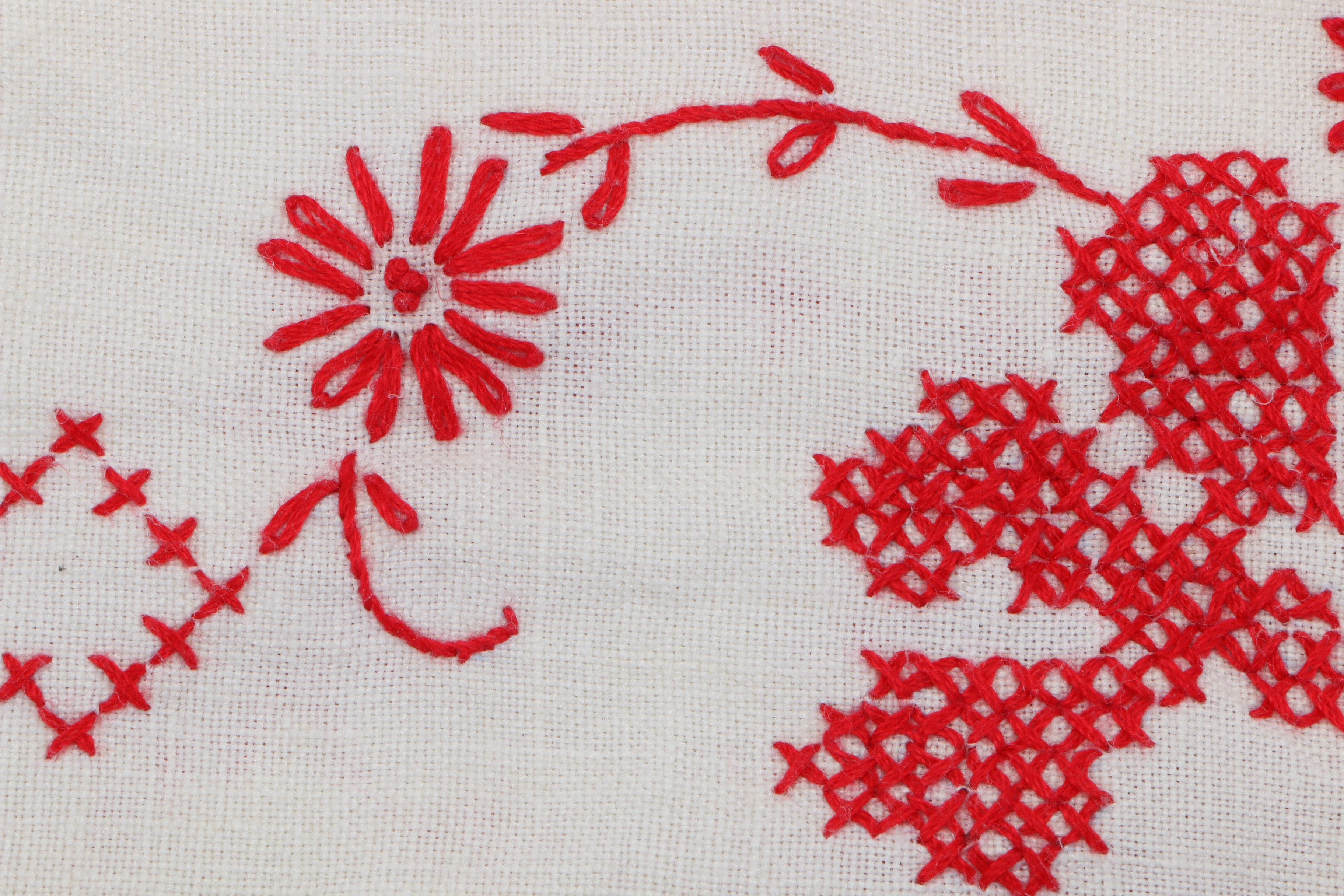 Vintage Linen Tablecloths