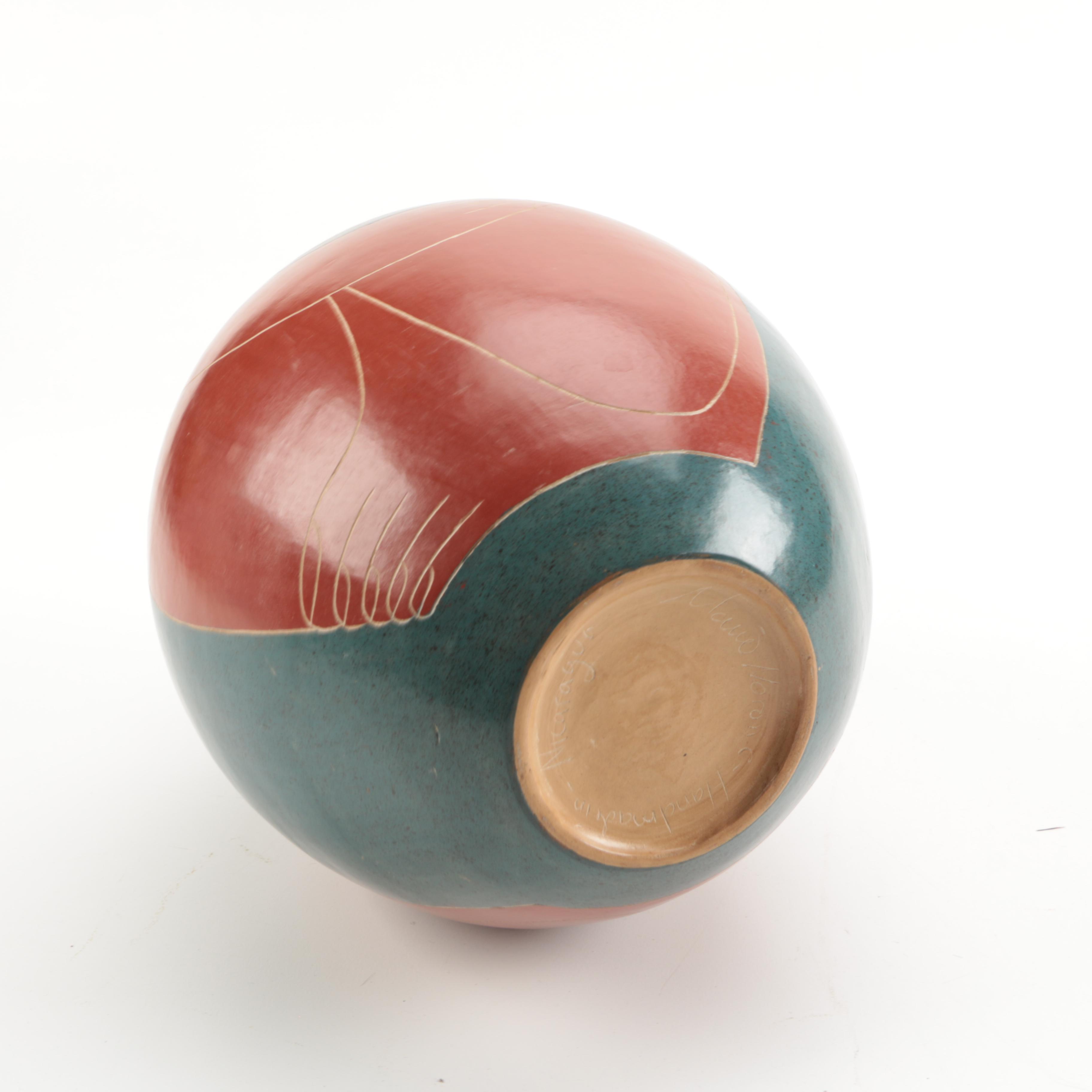 Handmade Signed Nicaraguan Vase