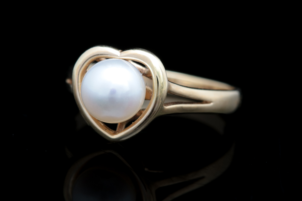 14K Yellow Gold and Pearl in Heart Ring