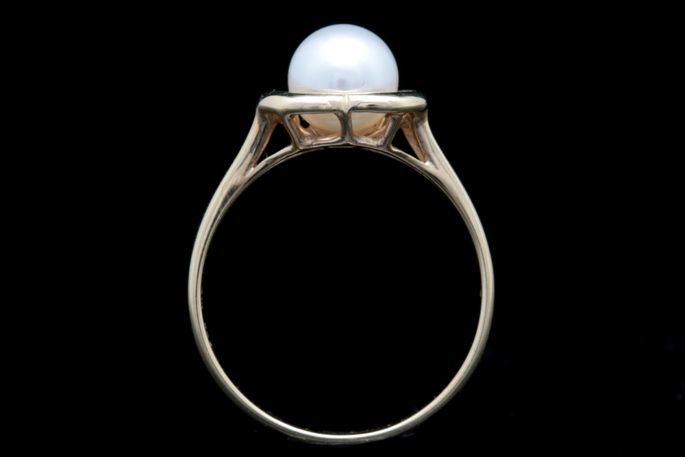14K Yellow Gold and Pearl in Heart Ring