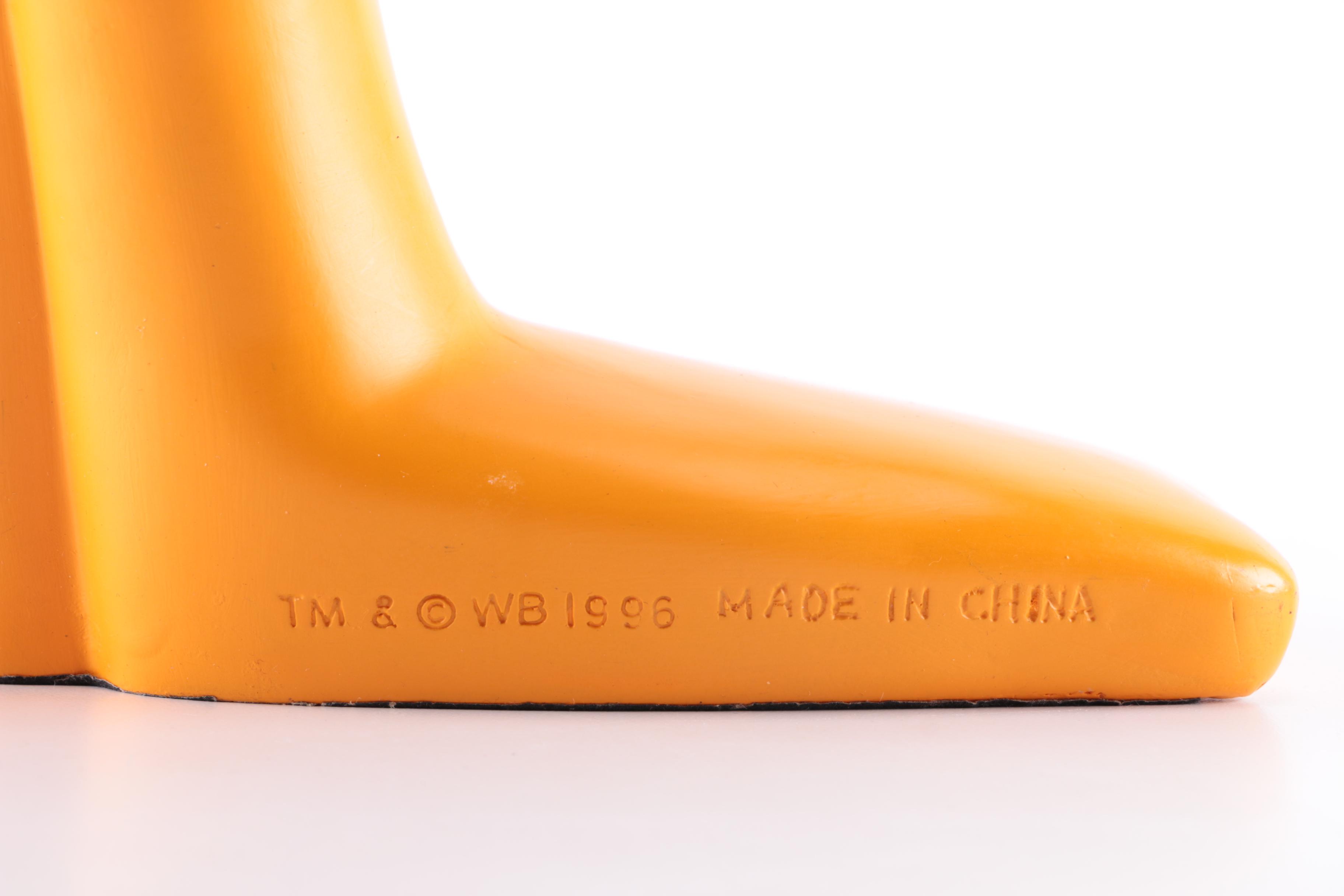 1996 Warner Bros "Daffy Duck" Plastic Figurine