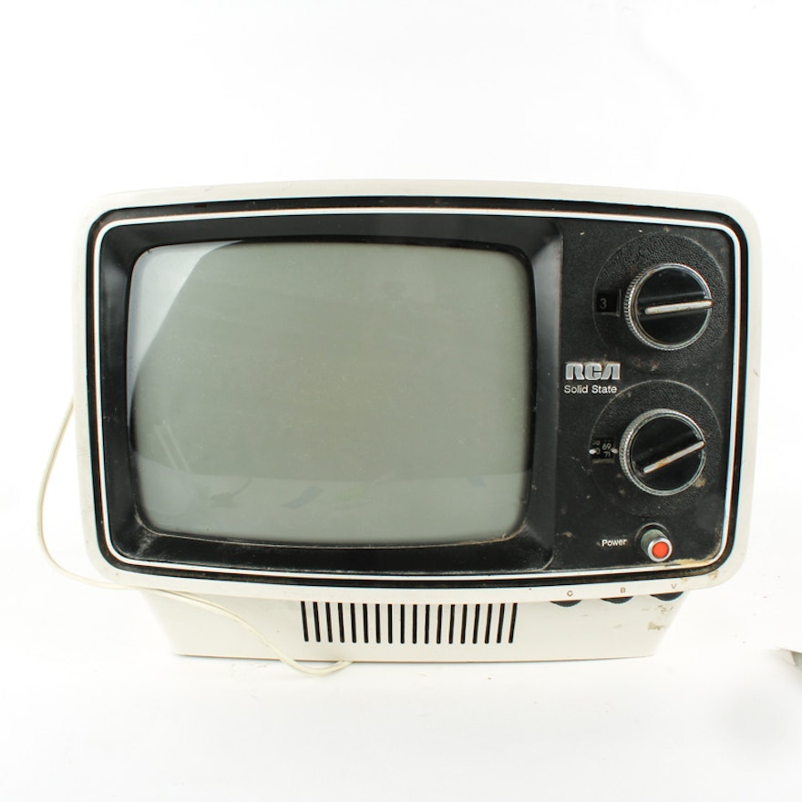 Vintage 1970s RCA Black and White TV
