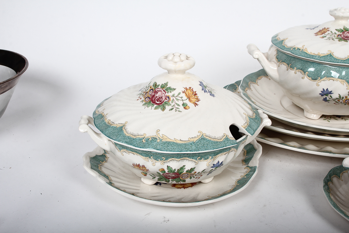 Royal Doulton "Kingswood" Serviceware