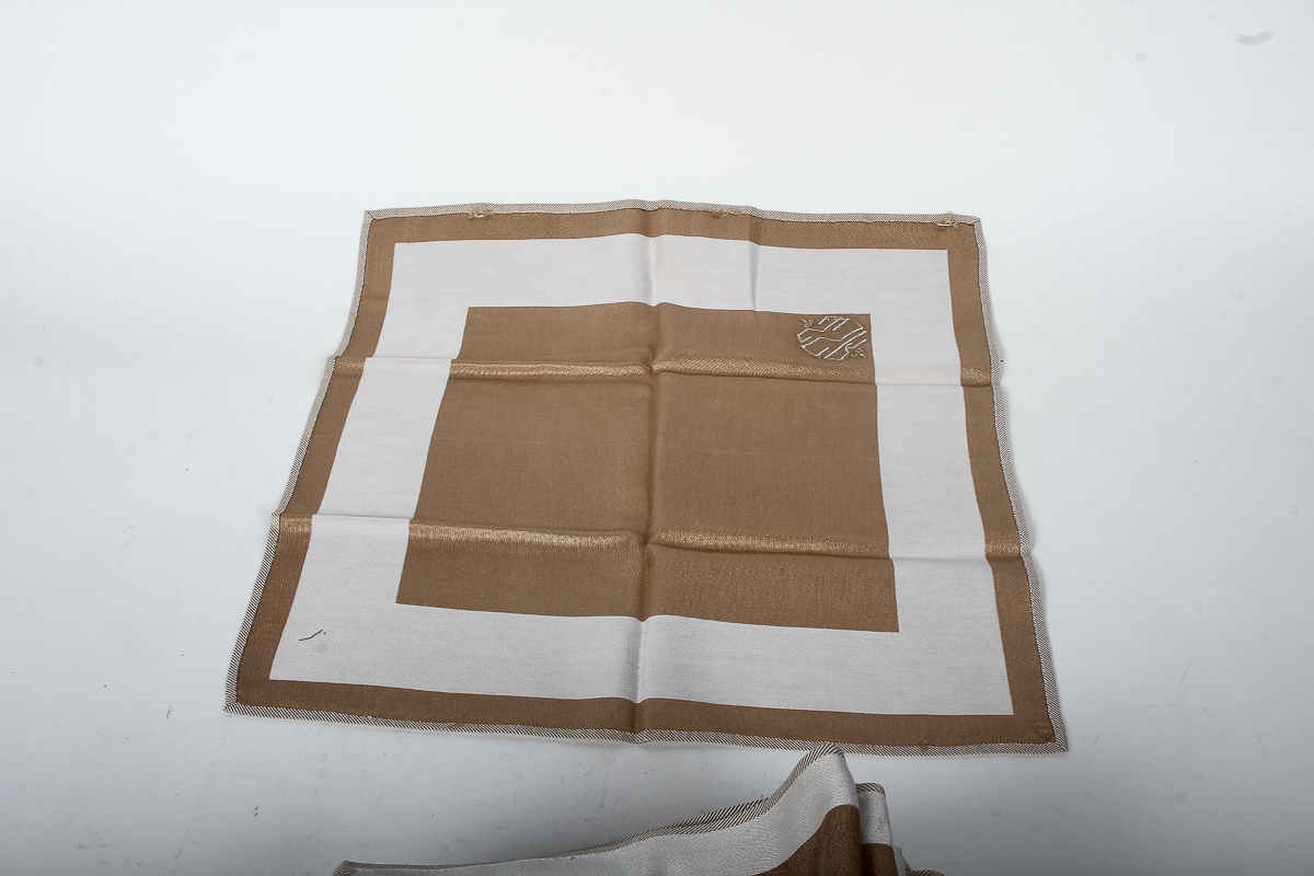 Tablecloths and Napkins Assortment