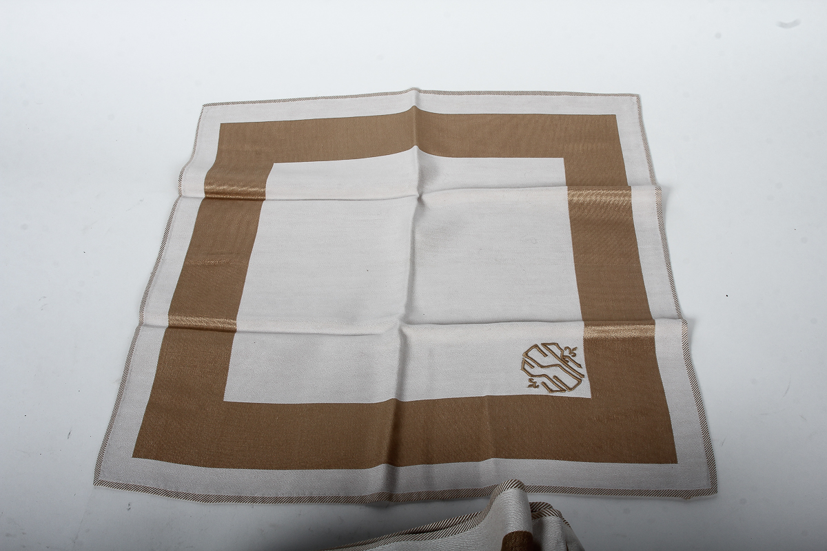 Tablecloths and Napkins Assortment