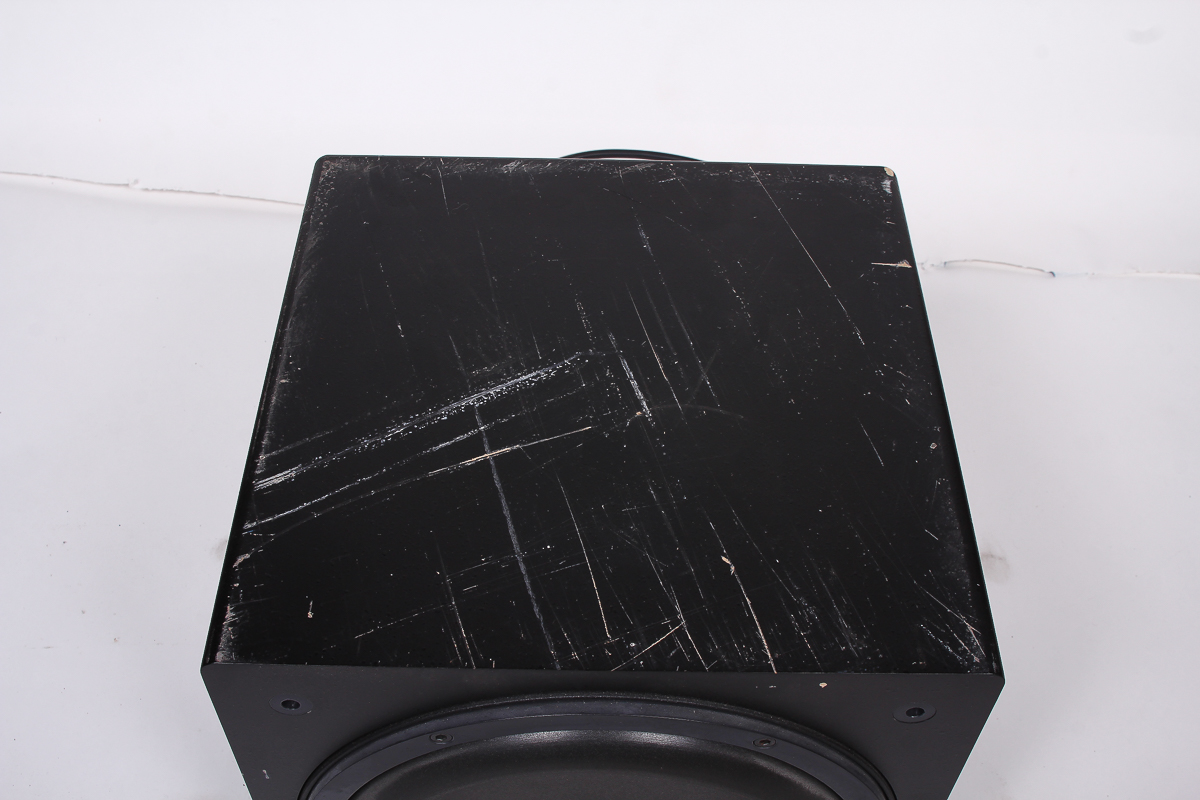 REL Q201E Subwoofer Speaker