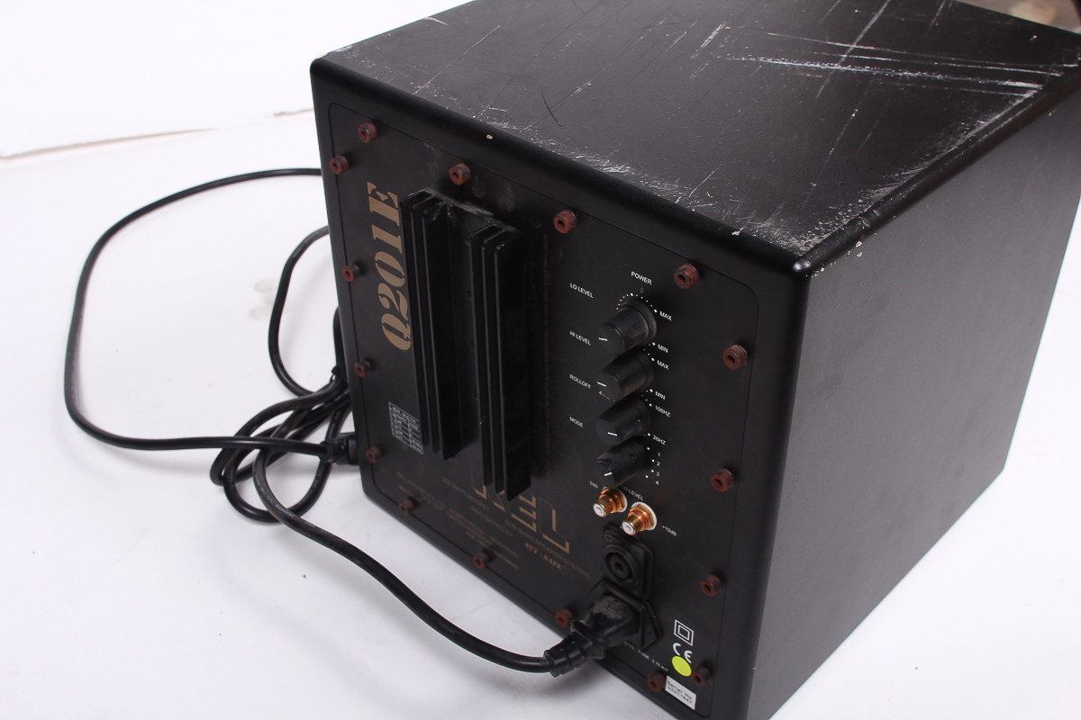 REL Q201E Subwoofer Speaker