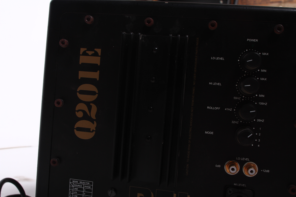 REL Q201E Subwoofer Speaker