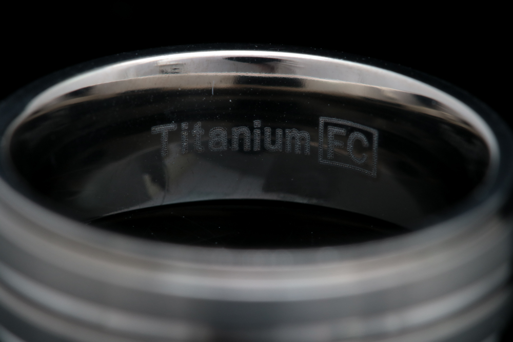 Mens Titanium Band