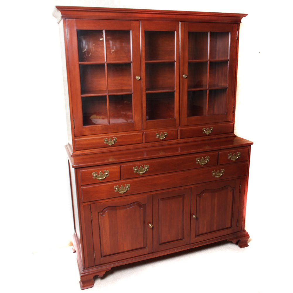 Willett Wildwood Cherry China Cabinet