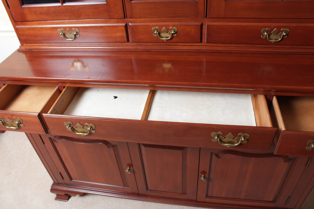 Willett Wildwood Cherry China Cabinet