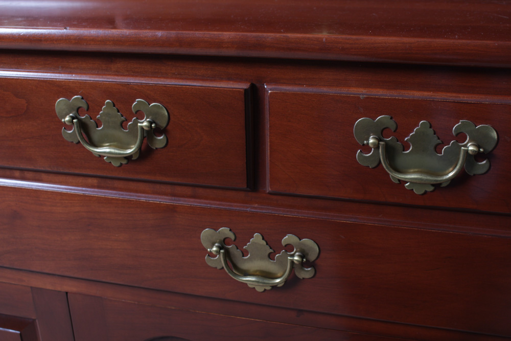 Willett Wildwood Cherry China Cabinet