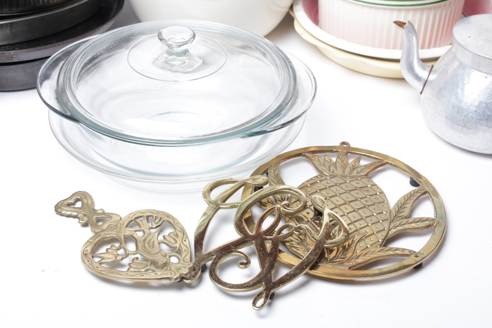 Vintage Kitchen Assortment