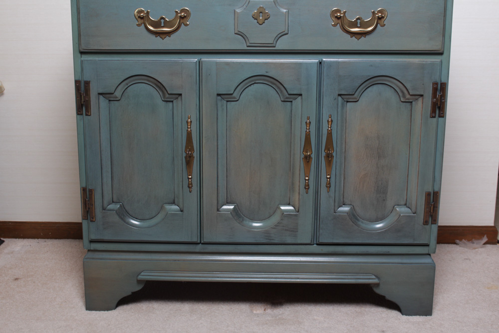 Cushman Cabinet and Mirror