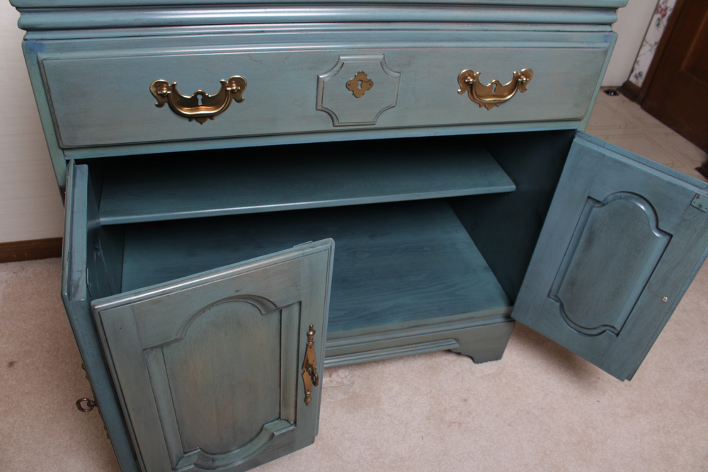 Cushman Cabinet and Mirror