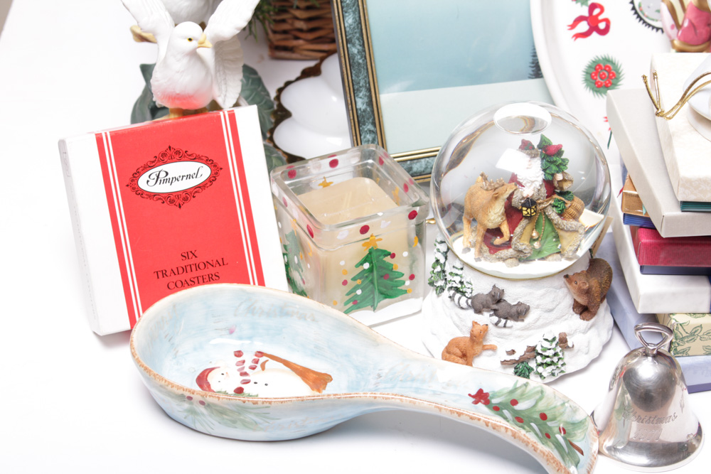 Holiday Decor Assortment