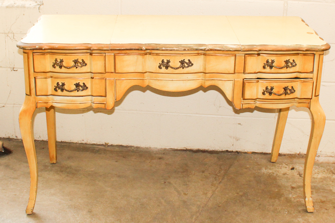French Provincial Powder Table