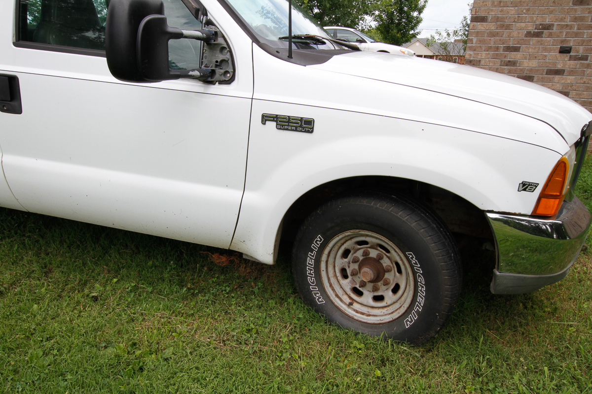 1999 Ford F250 Pickup Truck