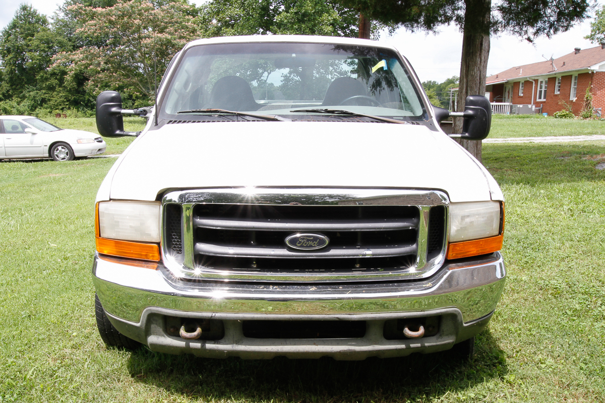 1999 Ford F250 Pickup Truck
