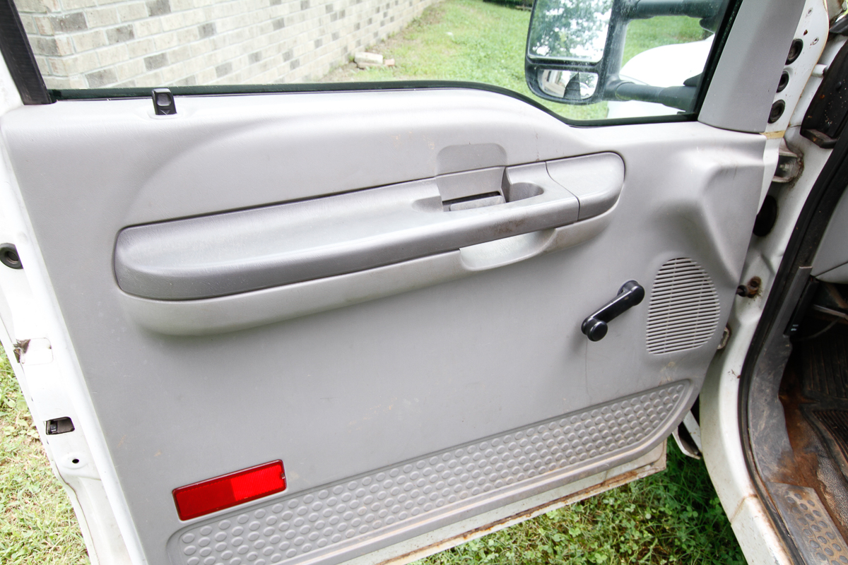 1999 Ford F250 Pickup Truck