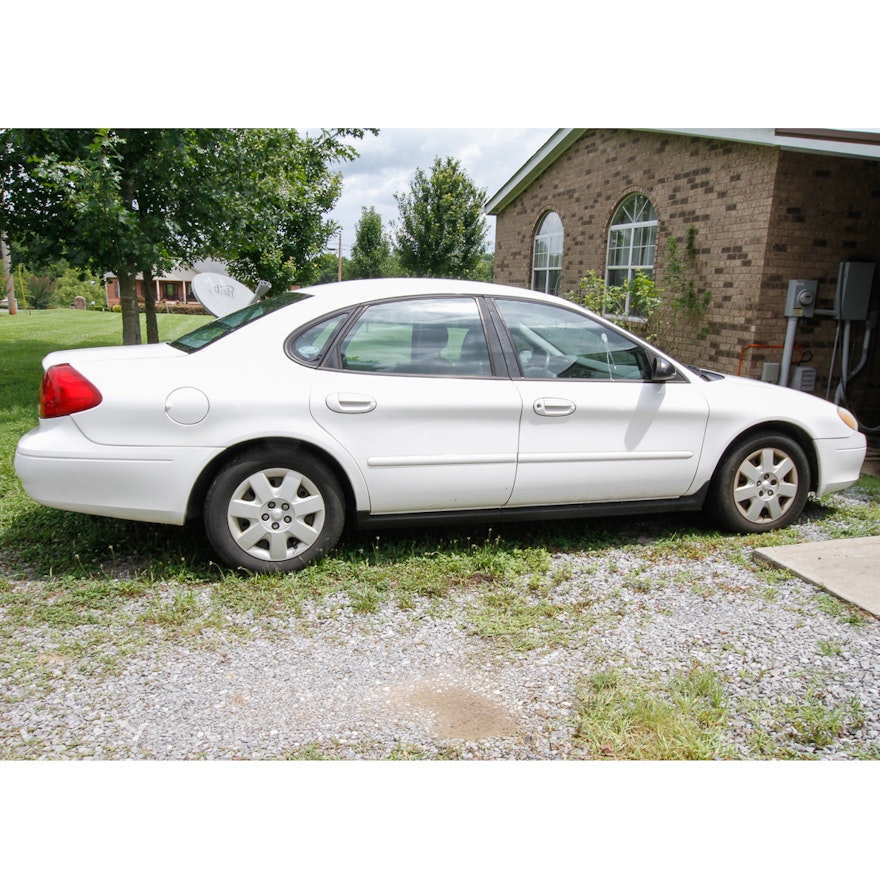 2002 Ford Taurus LX Sedan