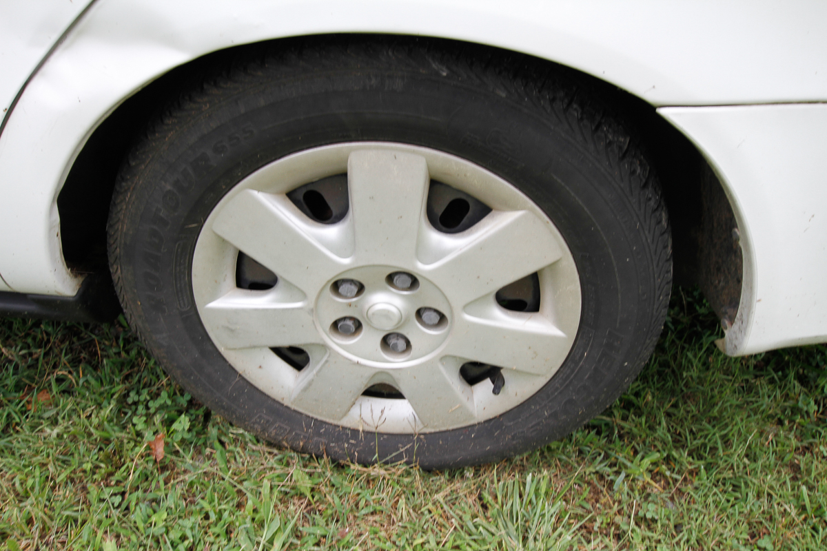 2002 Ford Taurus LX Sedan