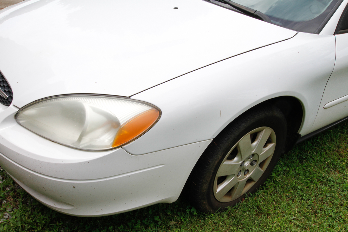 2002 Ford Taurus LX Sedan