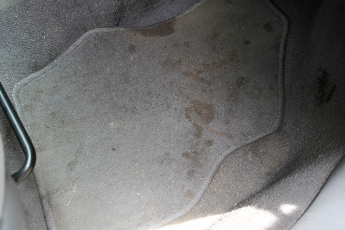 2002 Ford Taurus LX Sedan