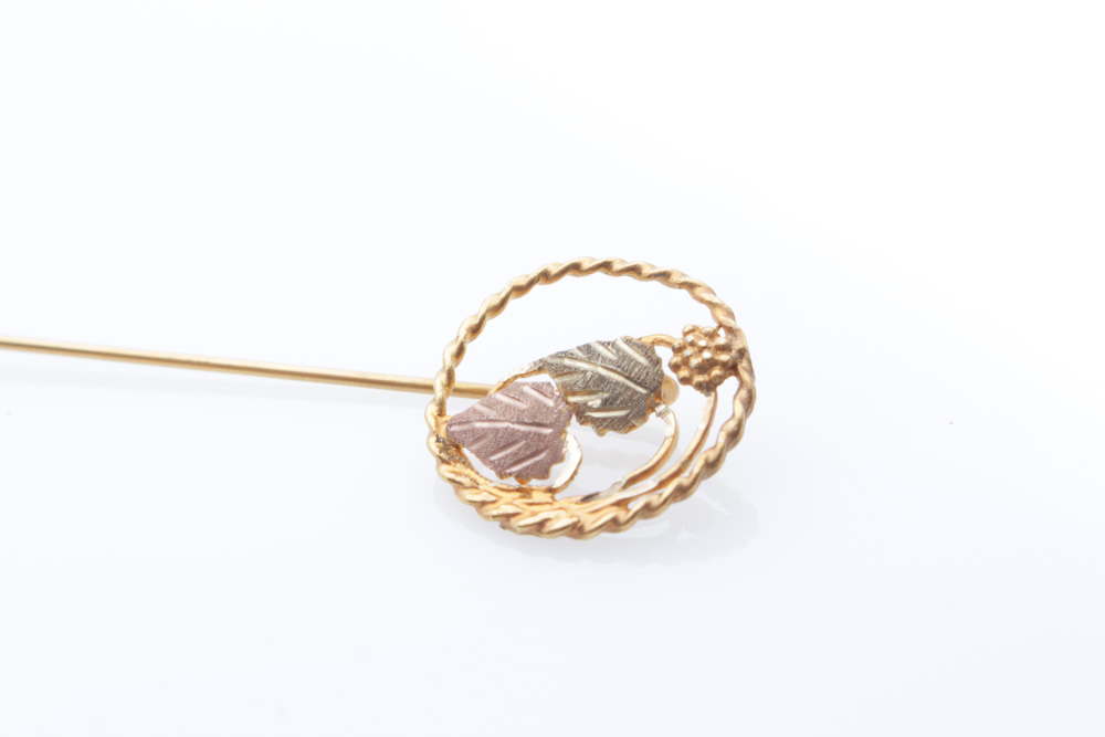 10K Black Hills Gold Stick Pin and Earring Pair