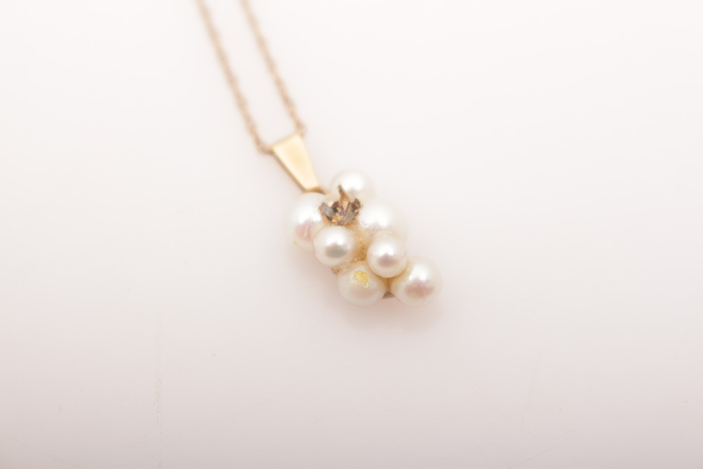14K Yellow Gold Necklace With Cultured Pearl Pendant