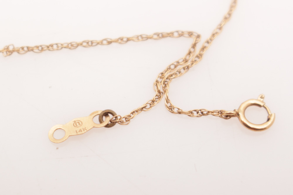 14K Yellow Gold Necklace With Cultured Pearl Pendant