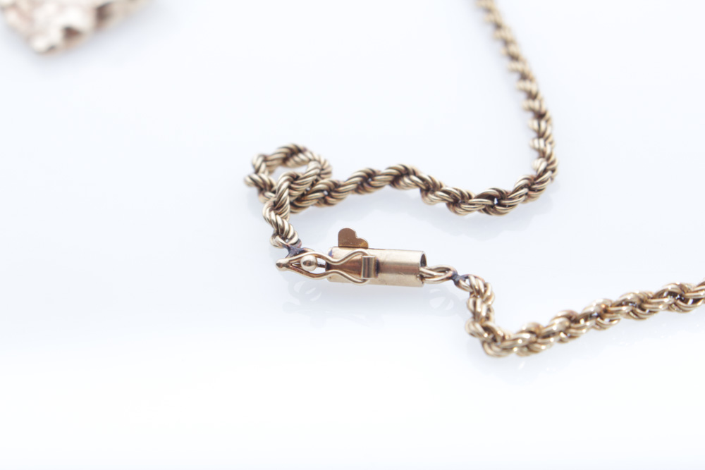 14K Yellow Gold Rope Chain With Pendant