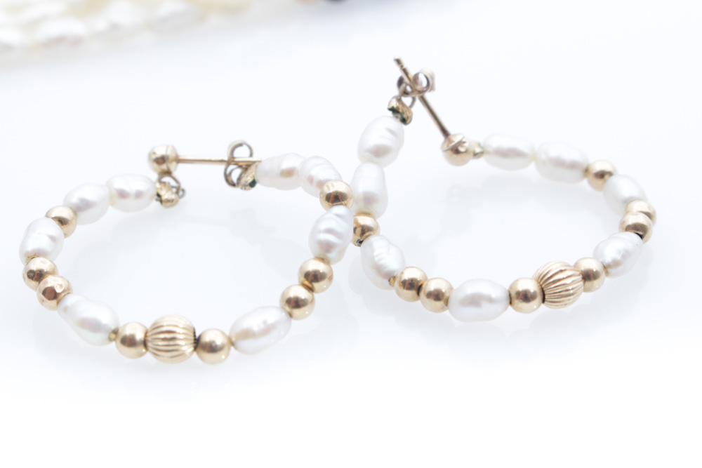 14K Yellow Gold and Freshwater Pearl Earrings with Pearl and Onyx Necklace