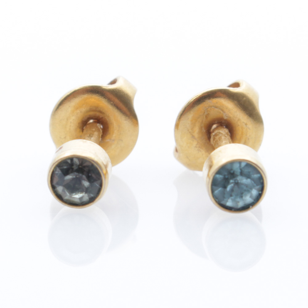 14K Yellow Gold Studs With Foil Back Stones